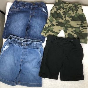 Multiple color Garanimals size 3T boys shorts.